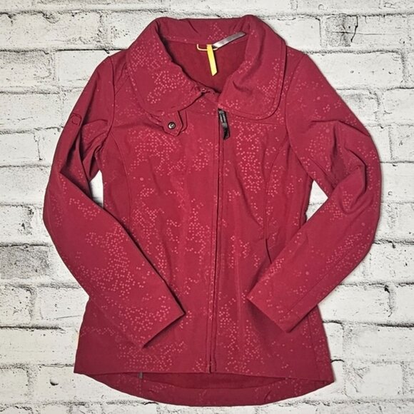 Lolë Women' Red Jacket - Picture 5 of 10